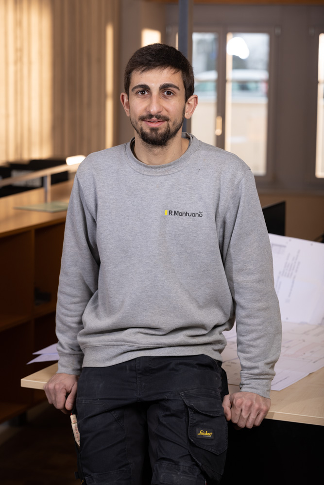 Portrait de Luca Mantuano, directeur opérationnel de R. Mantuano Sàrl